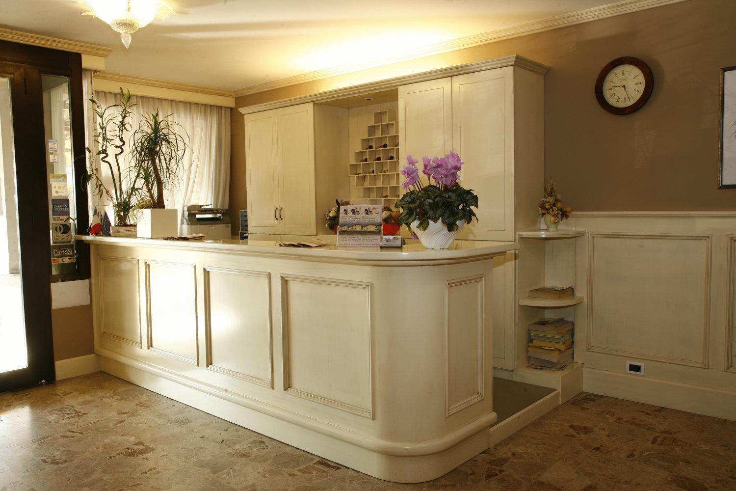 Hotel Ezzelino San Zenone ภายนอก รูปภาพ